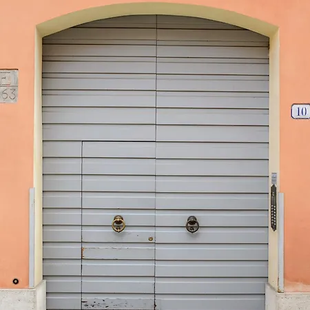 Διαμέρισμα Pink House Tortellinosuite