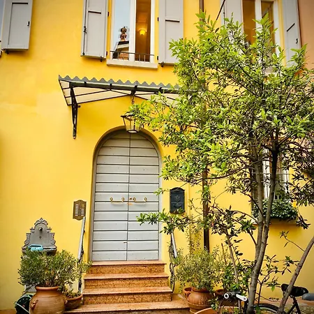 Διαμέρισμα Pink House Tortellinosuite