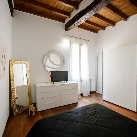 Pink House Tortellinosuite * Módena